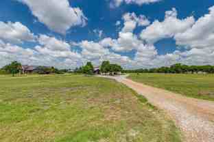 1177 Lone Star Rd - Photo 1 of 1