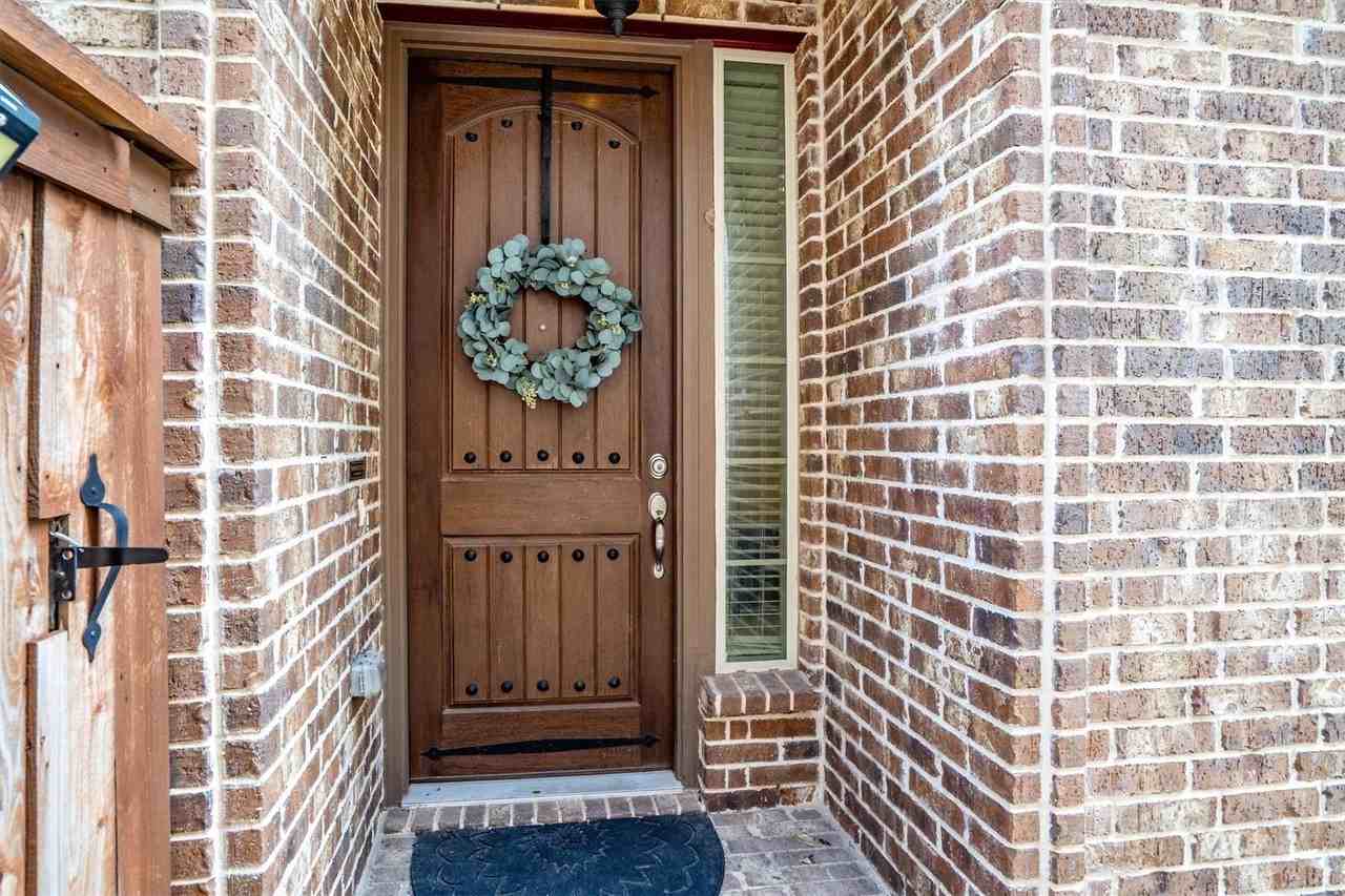 2459 Embleton Dr - Photo 3 of 29