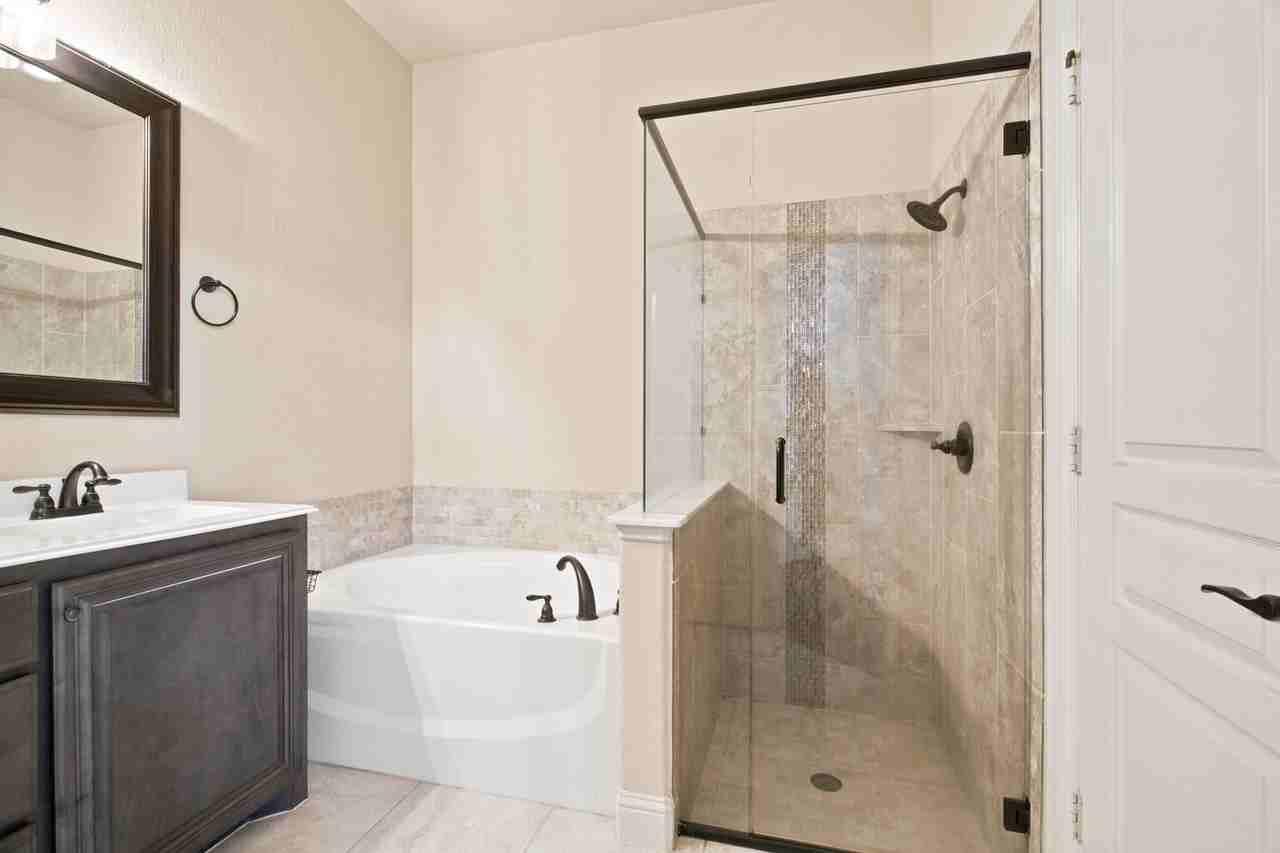 1509 Yellowthroat Dr - Photo 4 of 40