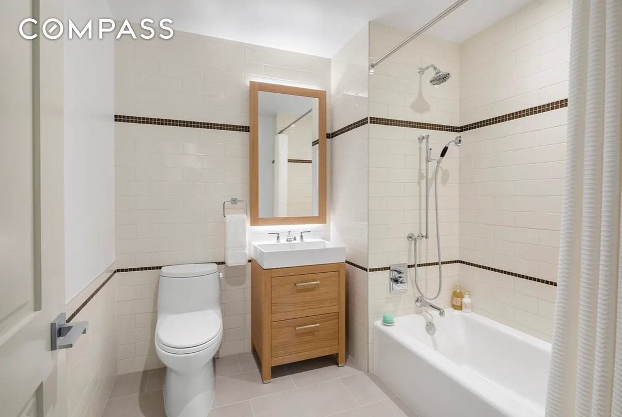 222 W 80th St #PHA - Photo 7 of 22