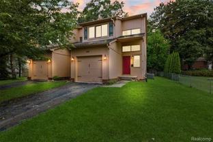 200 Fraser St - Photo 1 of 1