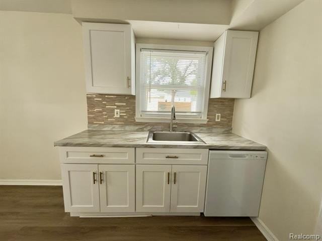 29814 Dover St - Photo 7 of 34
