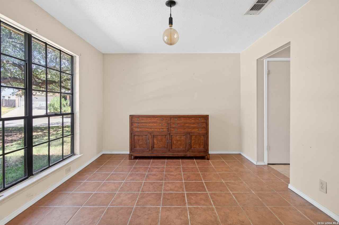 6702 Secession Ln - Photo 3 of 27