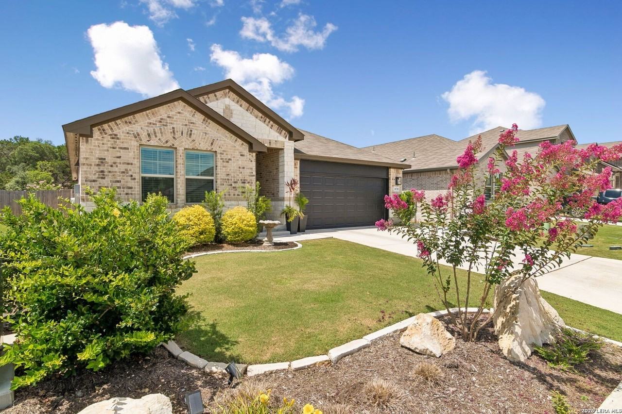 10738 Yellowtail Blvd - Photo 2 of 37