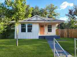 featured image of 2122 Hicks Ave
