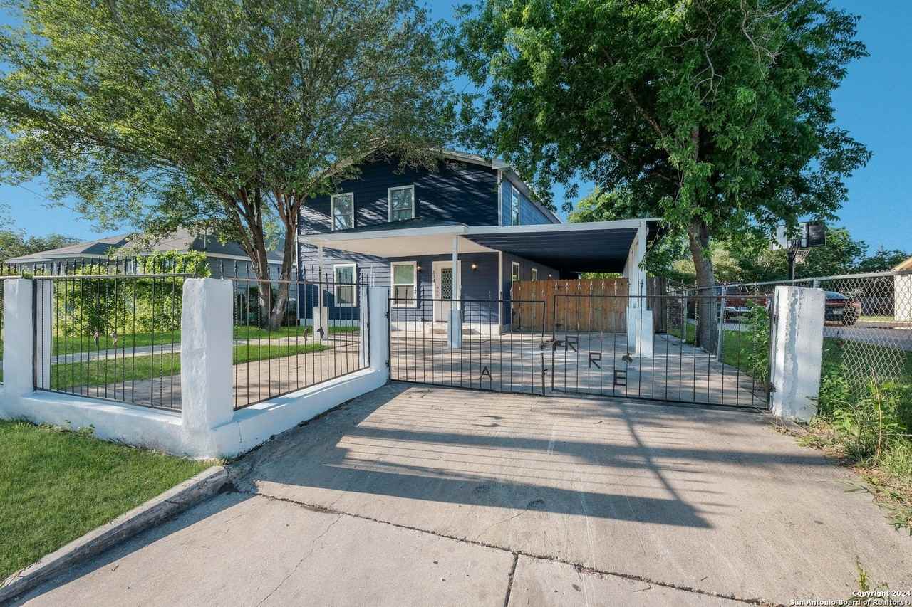 234 Spaatz St - Photo 2 of 28