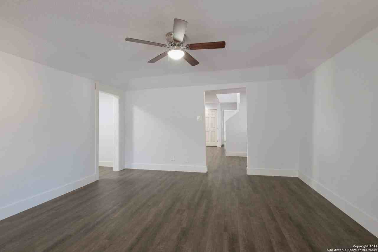 234 Spaatz St - Photo 7 of 28