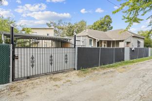 944 Briscoe Aly - Photo 1 of 1