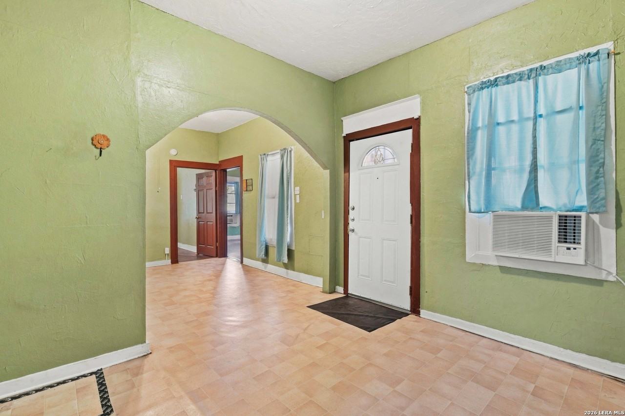 944 Briscoe Aly - Photo 5 of 20