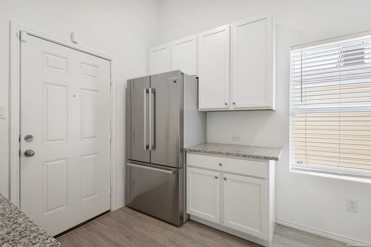 7731 Elm Bnd - Photo 4 of 20