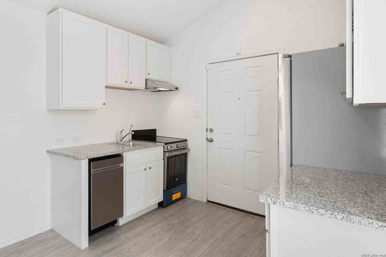 7731 Elm Bnd - Photo 5 of 20