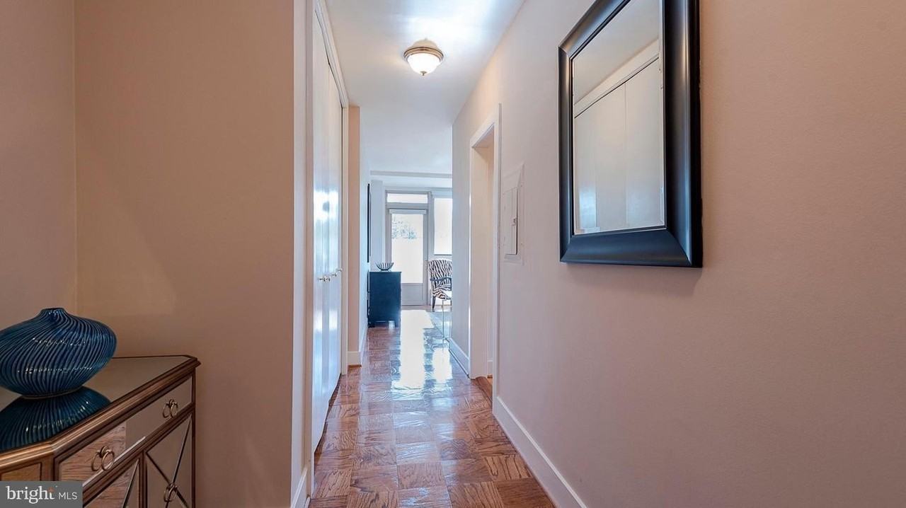 4101 Cathedral Ave Nw #907 - Photo 3 of 14