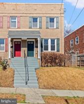 5342 Ames St Ne - Photo 1 of 1