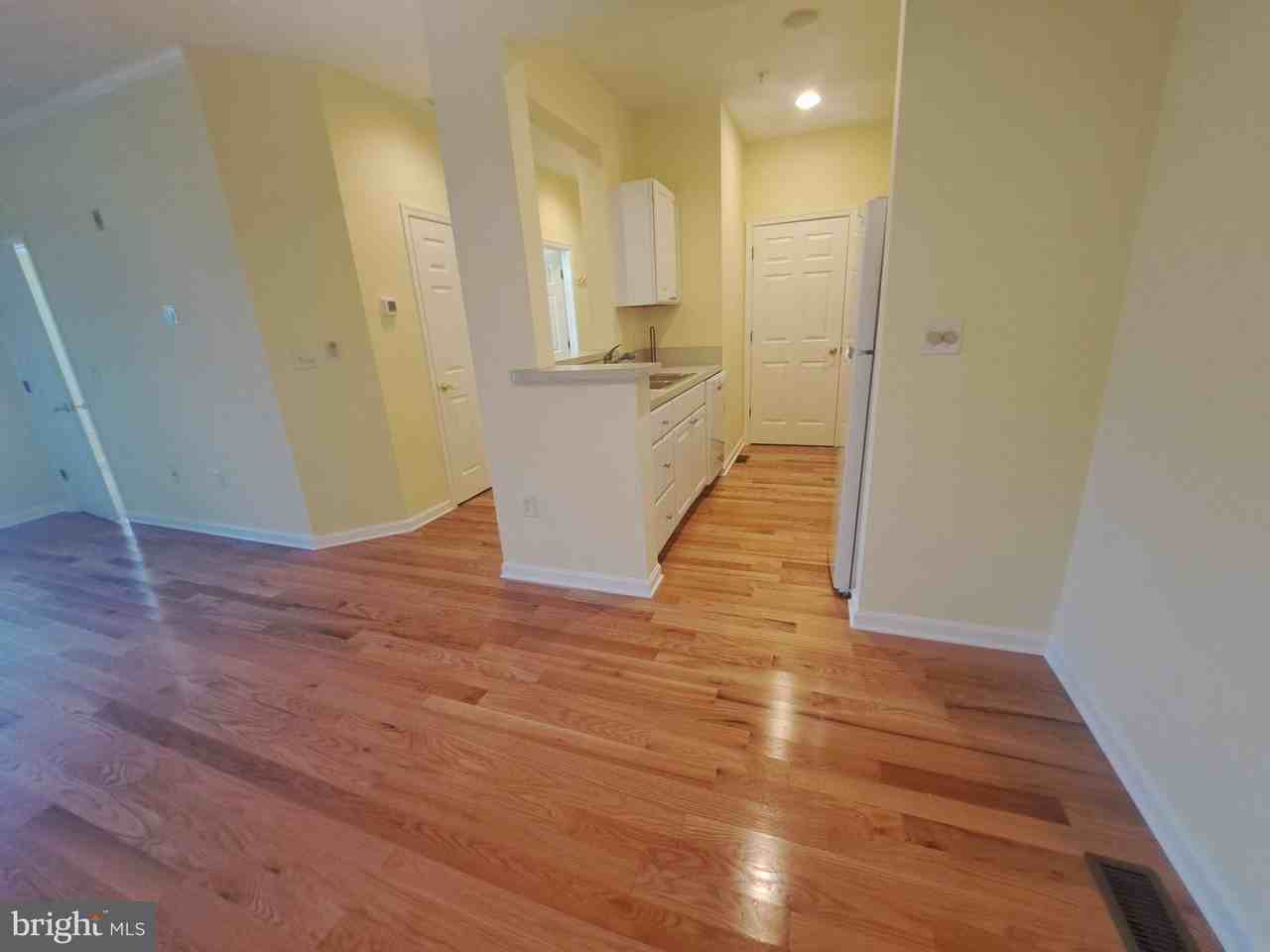 4100 Sand Piper Dr #4104 - Photo 3 of 19