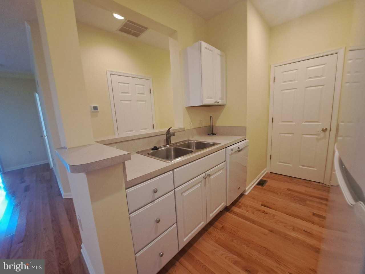 4100 Sand Piper Dr #4104 - Photo 6 of 19
