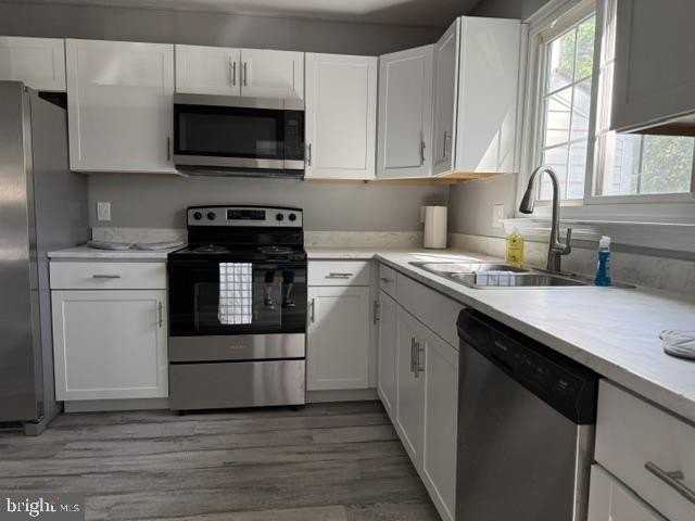 1038 Bannister Cir - Photo 6 of 27
