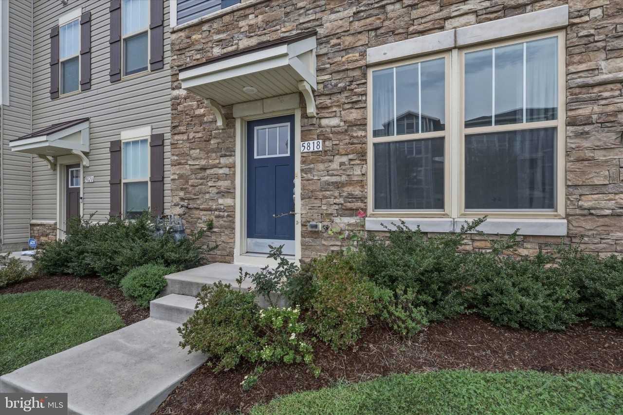 5818 Imperial Dr - Photo 6 of 24