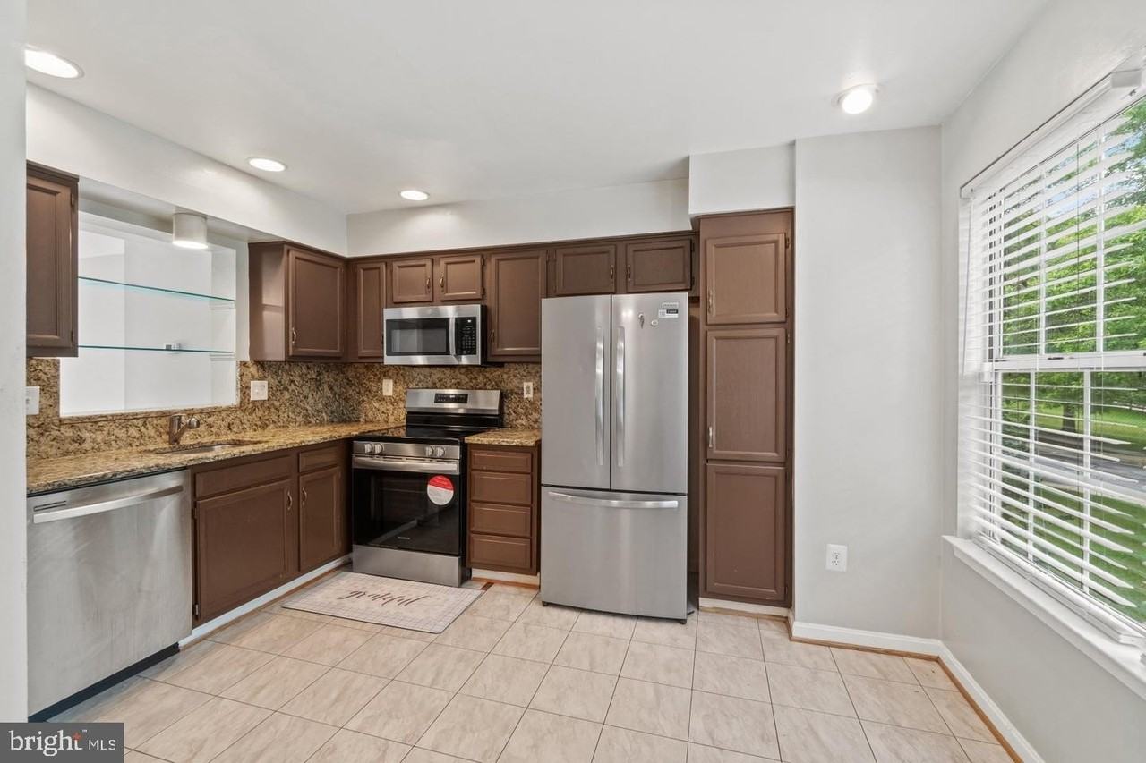 8604 John Ellicott Ct #1 - Photo 3 of 35