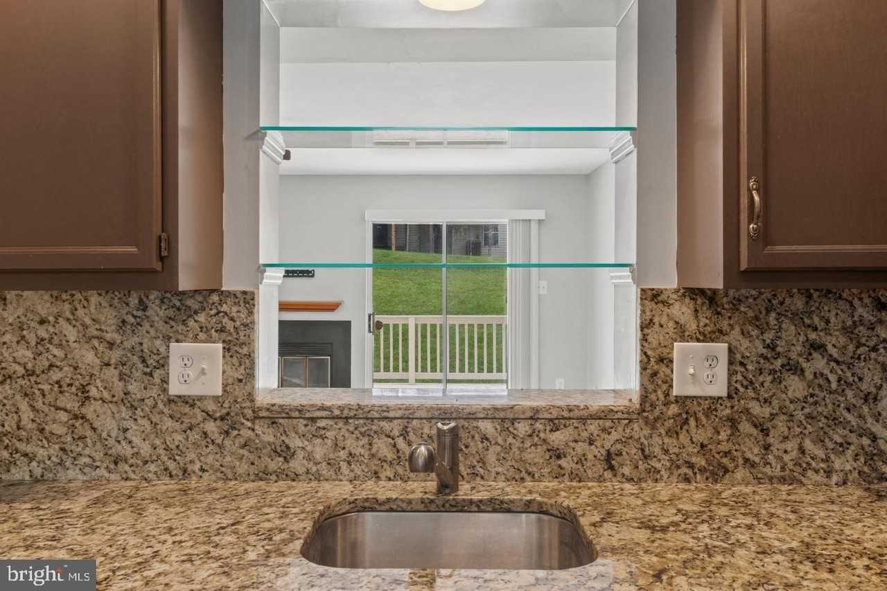 8604 John Ellicott Ct #1 - Photo 6 of 35