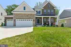 5809 Savannah Dr