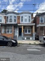 featured image of 1279 Everett St
