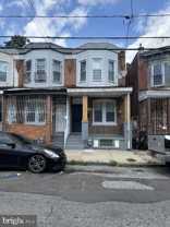 1279 Everett St - Photo 1 of 1