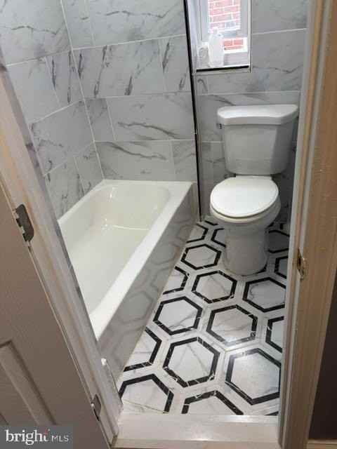 1279 Everett St - Photo 3 of 26