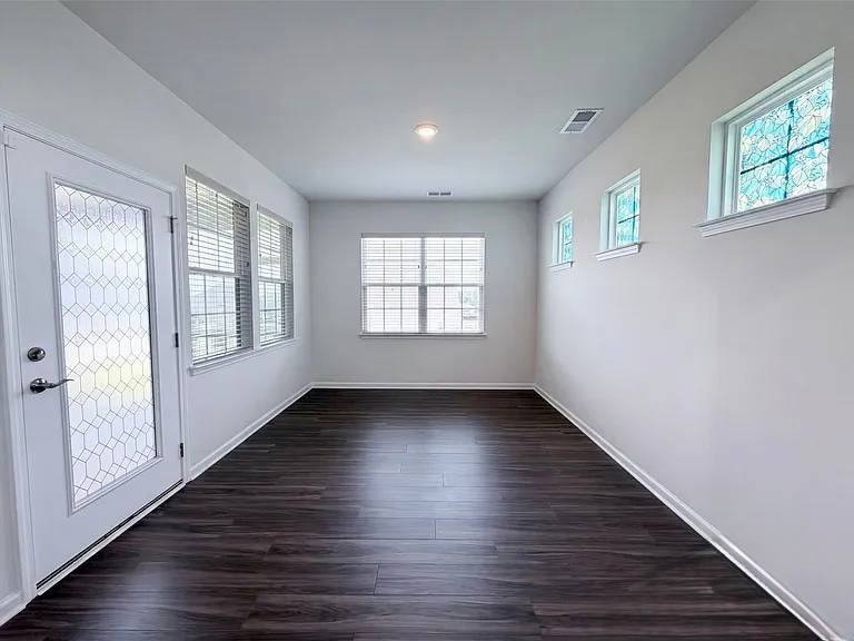 192 Abersham Drive #B - Photo 4 of 10