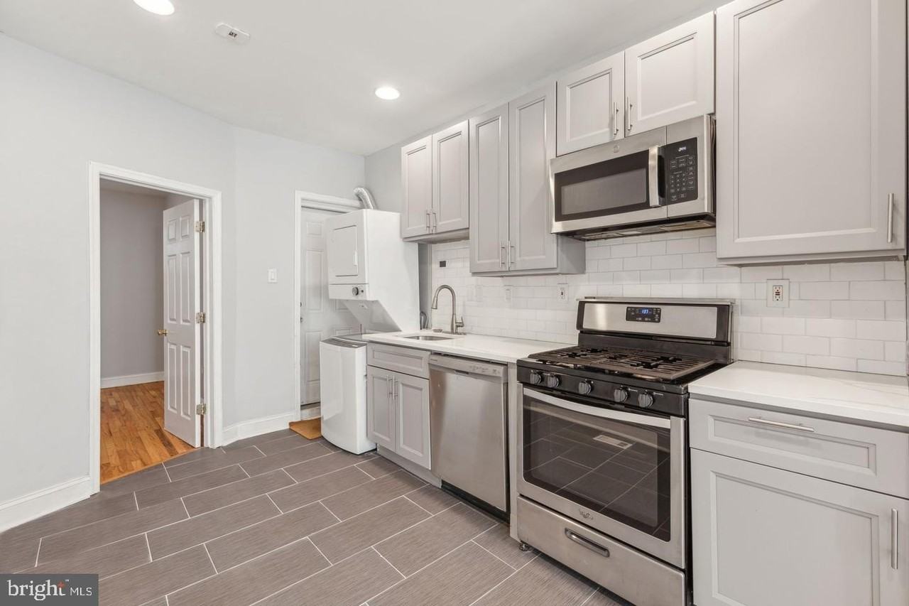 1711 S 6th St - Photo 5 of 17