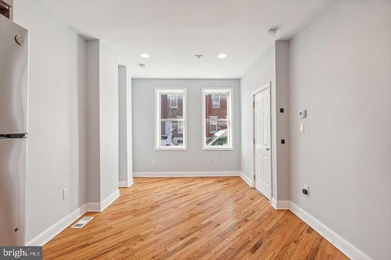 1711 S 6th St - Photo 7 of 17