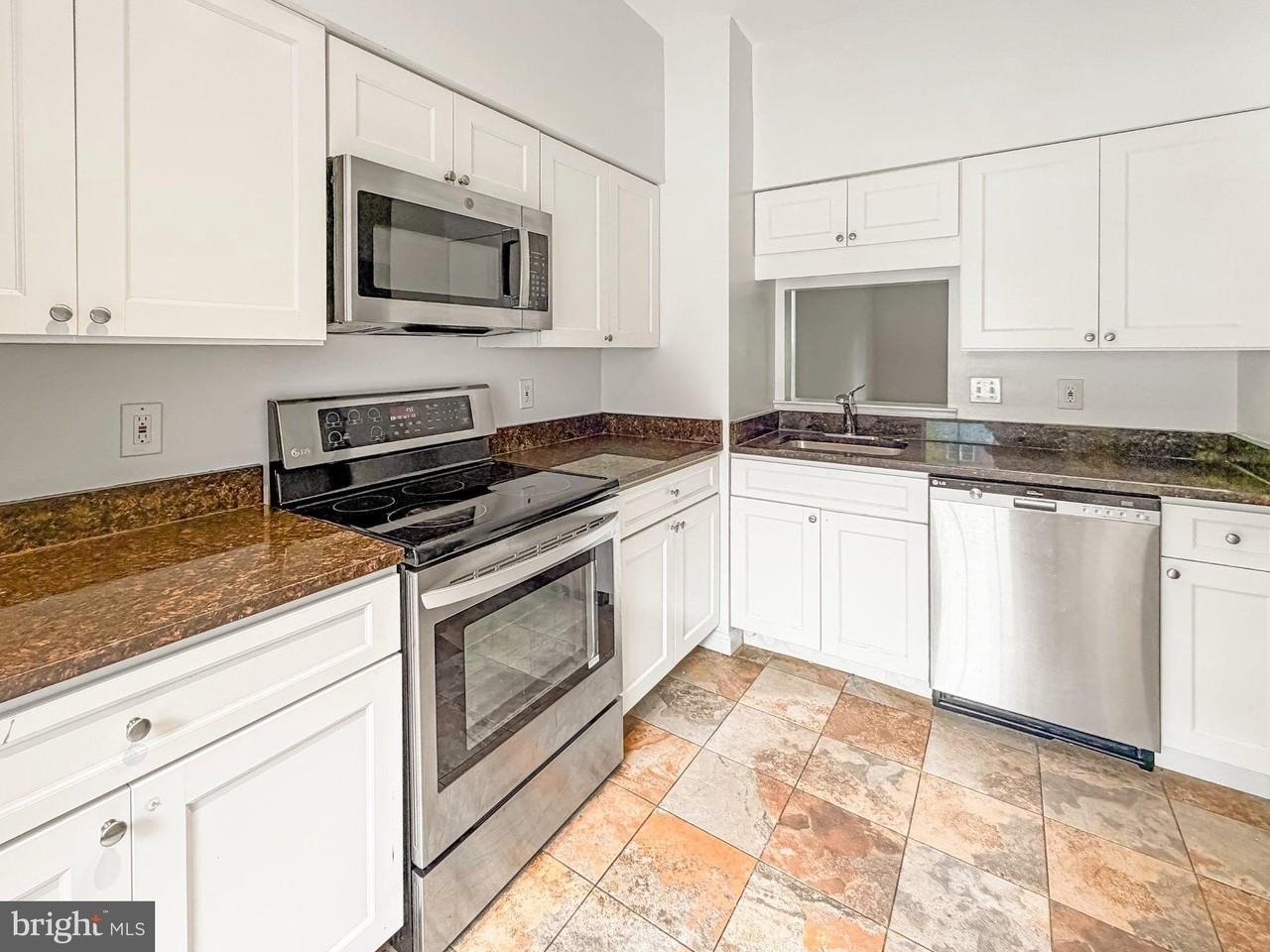 4850 10th St S - Photo 3 of 16
