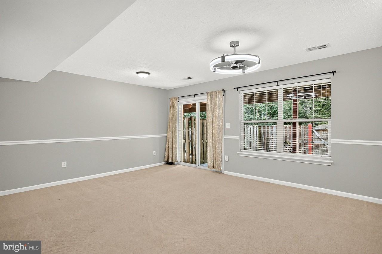 8381 Millwood Dr - Photo 6 of 43