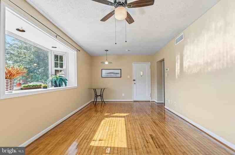 2910 Peyton Randolph Dr #169 - Photo 6 of 17