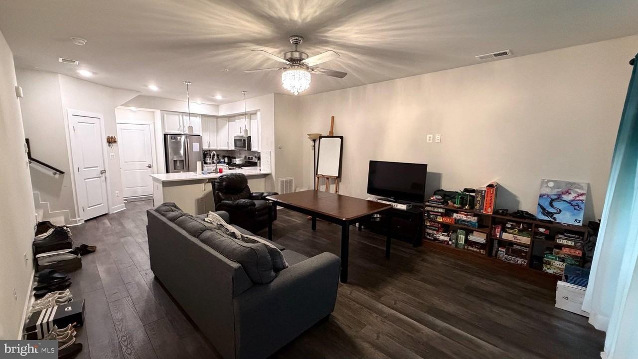 2324 Water Promenade Ave #2L - Photo 2 of 21