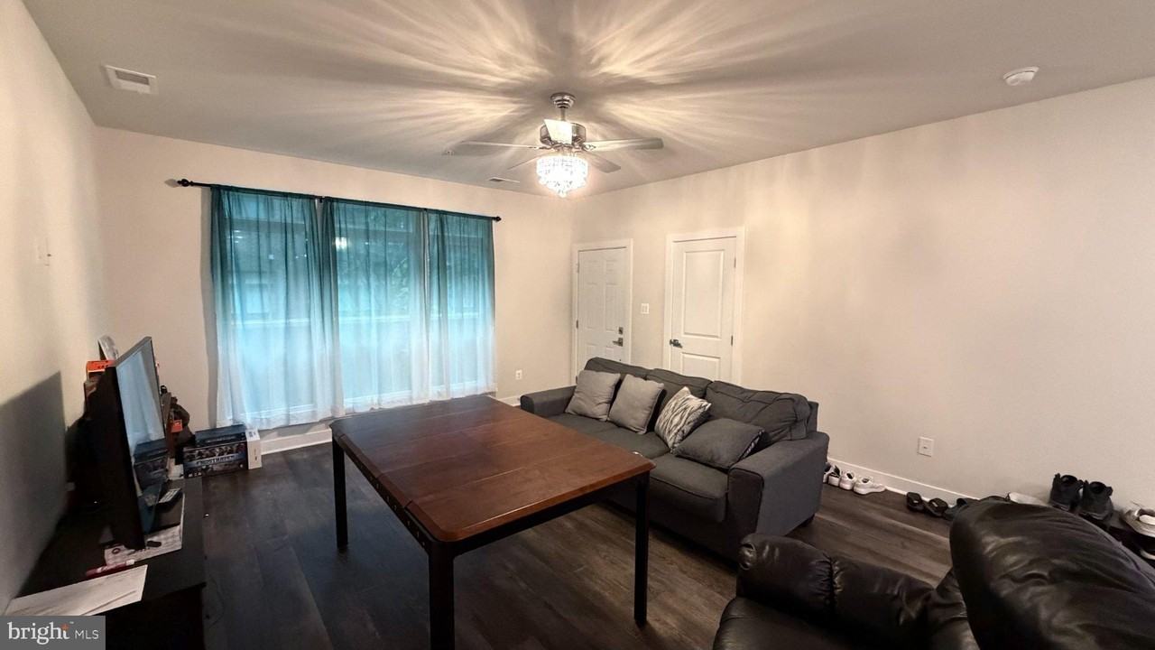 2324 Water Promenade Ave #2L - Photo 4 of 21