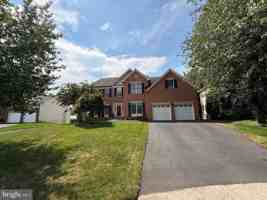 featured image of 43799 Abbott Pl