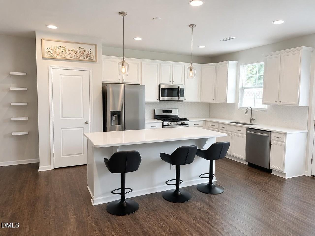 515 Catalina Grande Dr - Photo 6 of 33