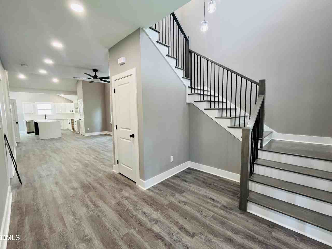 509 Myrtle Ave - Photo 3 of 20