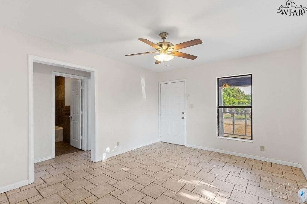 1312 N 3rd St - Photo 6 of 32