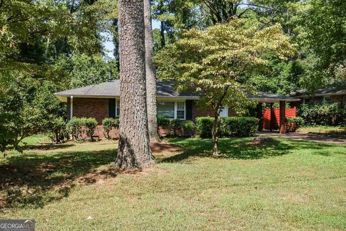 900 Oriole Ln Se - Photo 2 of 32