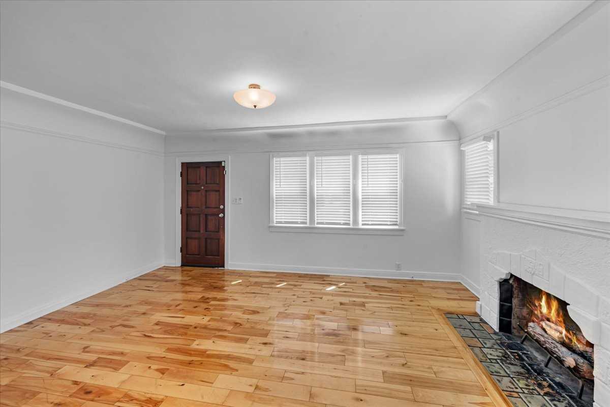9059 Carson St #SFR - Photo 4 of 40