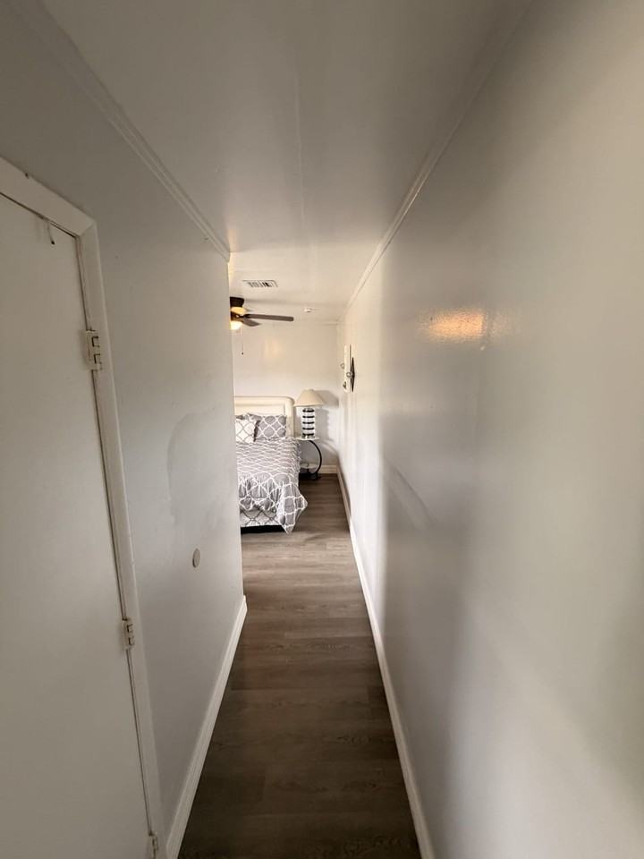 414 Cortez Drive - Photo 4 of 13