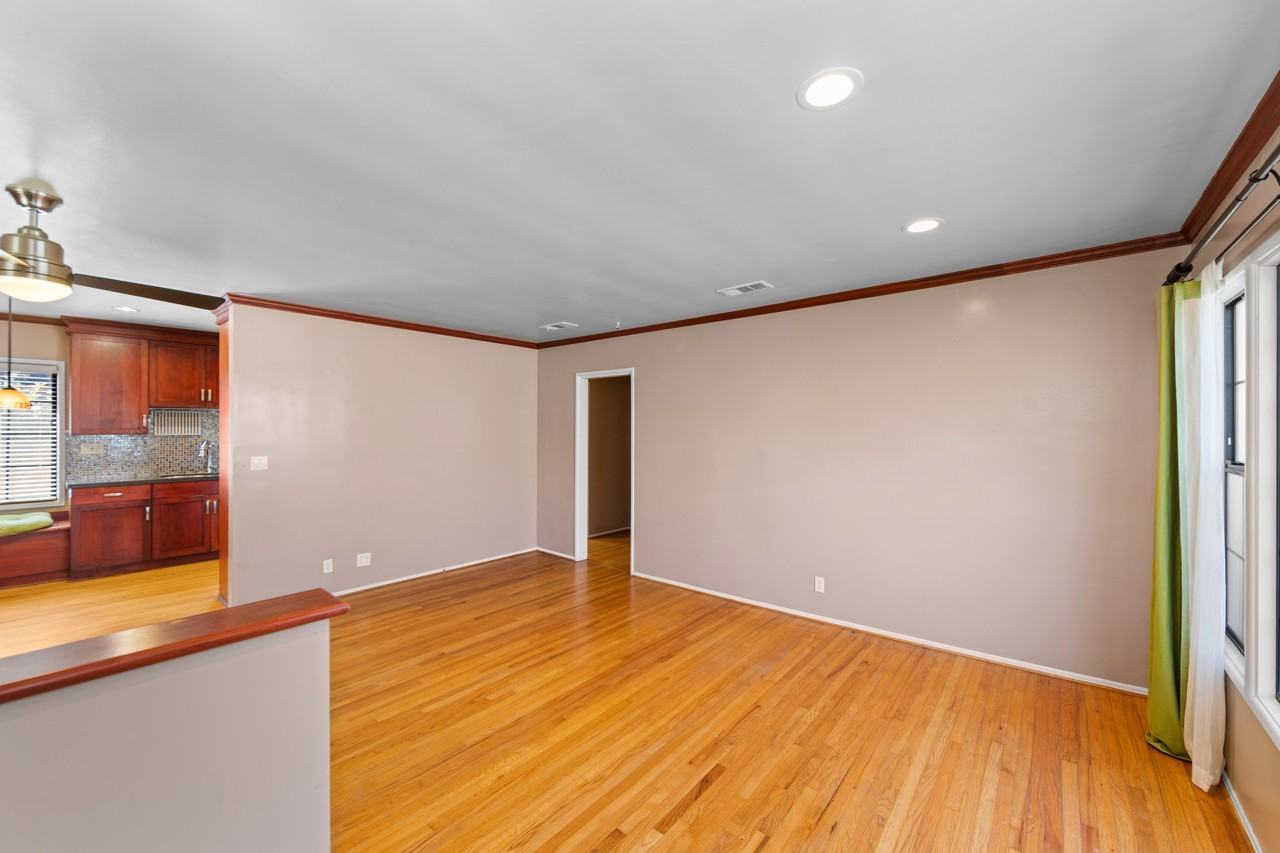 4329 Neosho Ave #1 - Photo 3 of 28