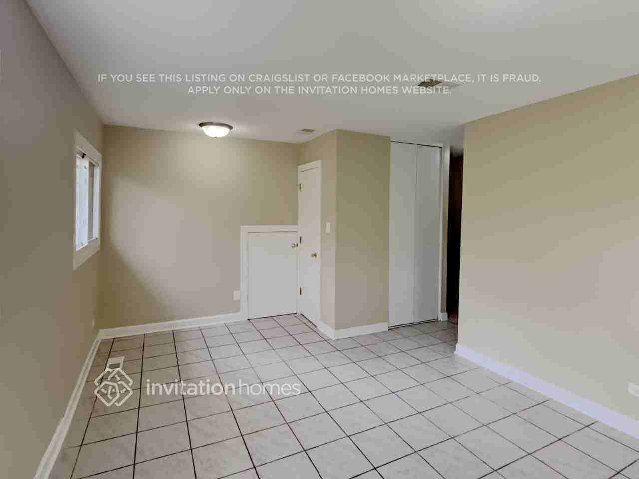 470 Westview St - Photo 5 of 14