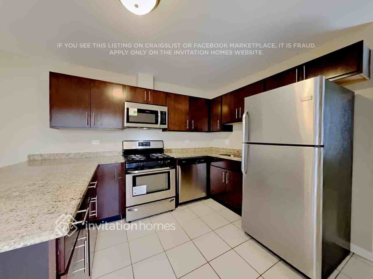 470 Westview St - Photo 7 of 14