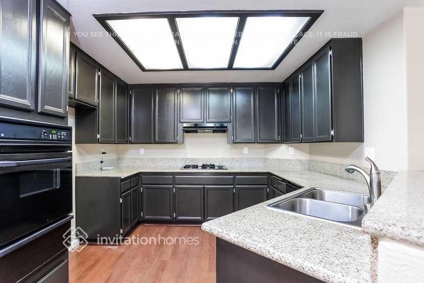 22664 Springmist Dr - Photo 7 of 19