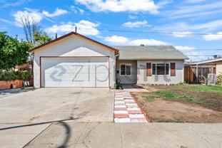 3157 Ensalmo Ave - Photo 1 of 1