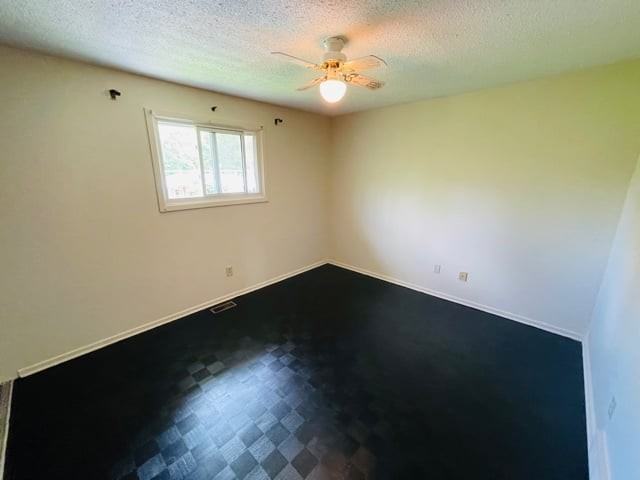 2631 Cléroux Cres - Photo 2 of 10