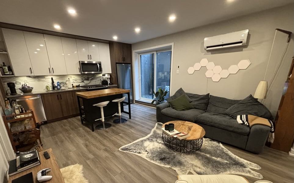 681 Edison Ave - Photo 3 of 10