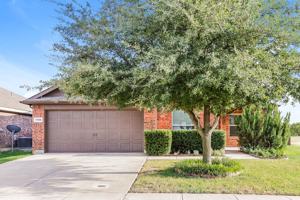 featured image of 1700 Kings Glen Ln